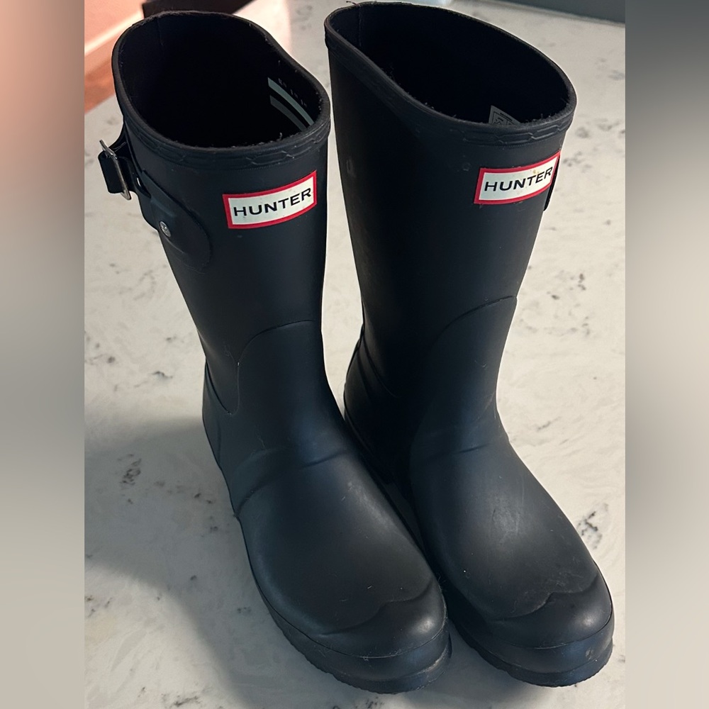 Hunter Women’s original short matte rain boots